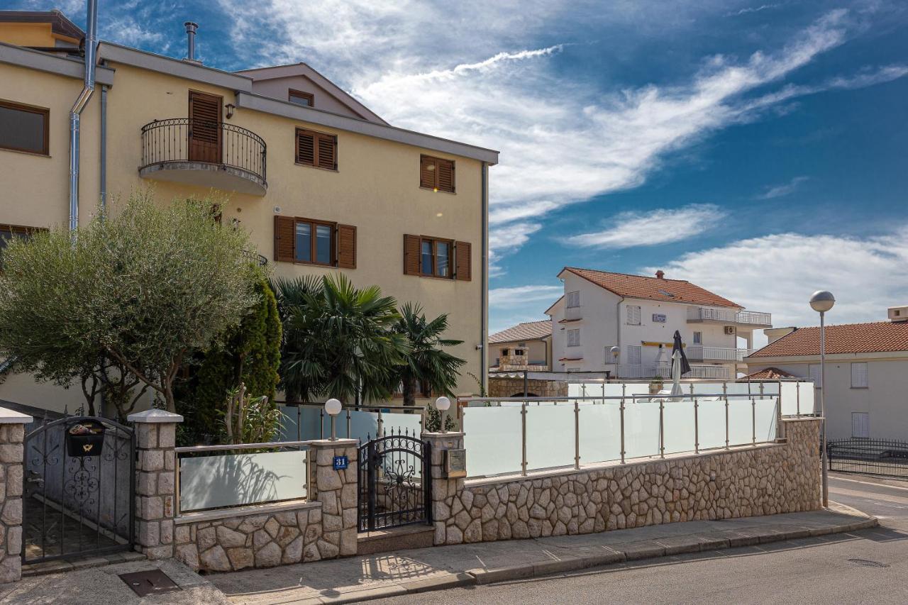 Apartments Villa Ivka Crikvenica Exterior photo