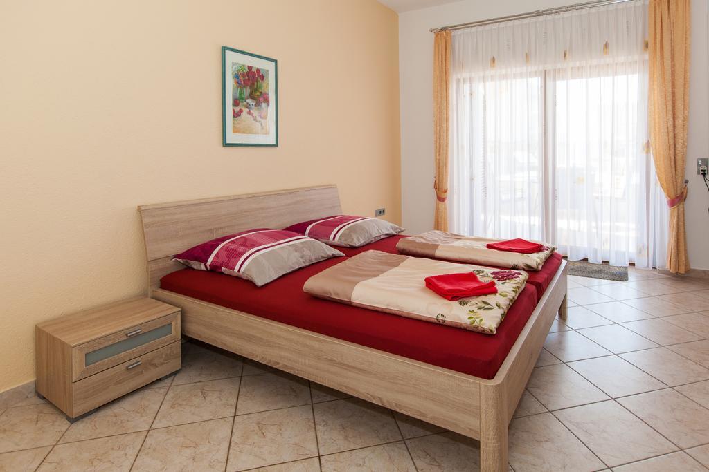 Apartments Villa Ivka Crikvenica Room photo